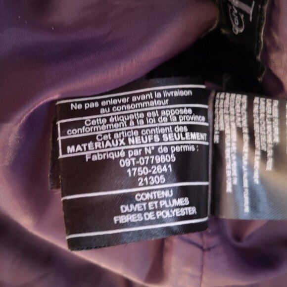 Calvin Klein Ladies Purple Puffy Full Zip Size Medium Coat - Picture 7 of 15